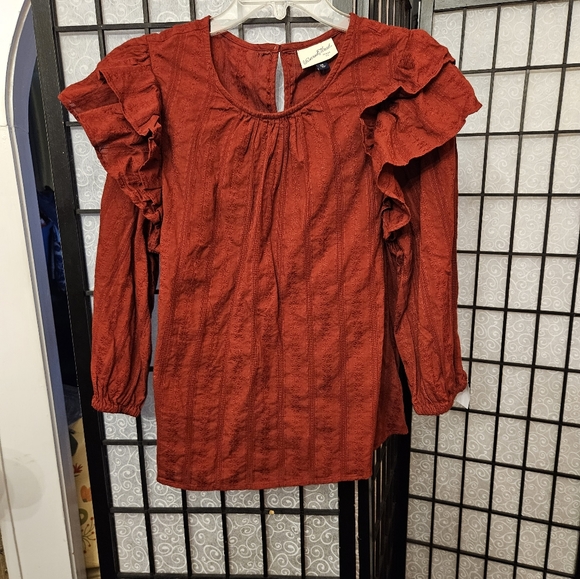 Universal Thread Tops - Universal thread ruffle blouse XXL